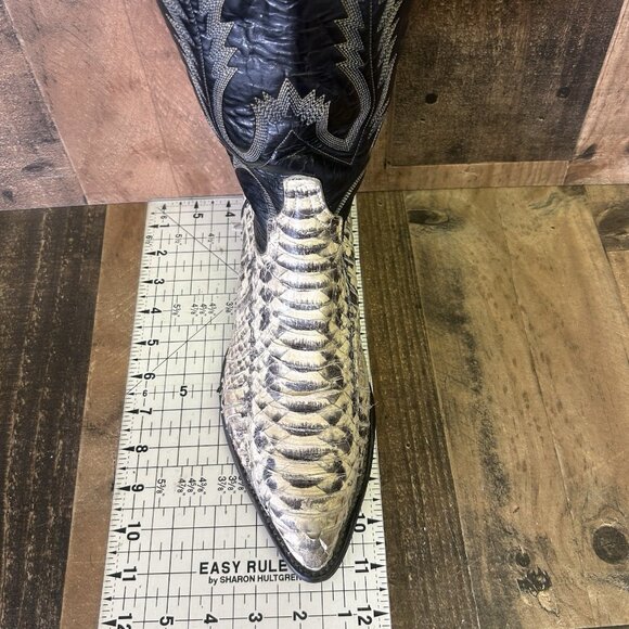 Tony Lama Vintage Snakeskin Western Cowboy Boots Mens 9 D - Picture 4 of 12
